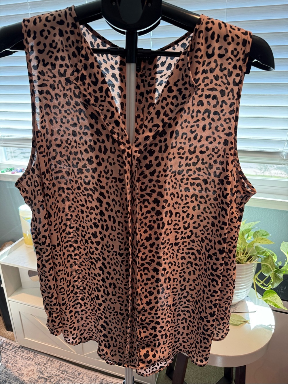 41 Hawthorn Pink Leopard Print Sleeveless Blouse